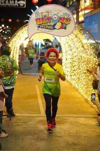 BIB: 60007
                            <button type="button" onclick="openModal(21831497)" class="btn btn-primary btn-sm float-right btn-popup" data-toggle="modal" data-target=".modal-high-quality">
                        <i class="fas fa-shopping-cart"></i> Add to Cart
                    </button>
                                            <button type="button" onclick="isThisMe(21831497, true)" class="btn btn-success btn-sm float-right btn-popup btn-isme hidden" data-toggle="tooltip" data-placement="bottom" title="นี่คือรูปของคุณใช่ไหม คลิกที่นี่เพื่อเอาเข้าอัลบั้ม">
                        <i class="fas fa-plus"></i> Add to album
                    </button>
                    <button type="button" onclick="isThisMe(21831497, false)" class="btn btn-warning btn-sm float-right btn-popup btn-isnotme hidden">
                        <i class="fas fa-ban"></i> Remove from album
                    </button>